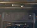 Mercedes-Benz 240 D Weiß - thumbnail 21
