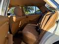 Mercedes-Benz 240 D Weiß - thumbnail 26