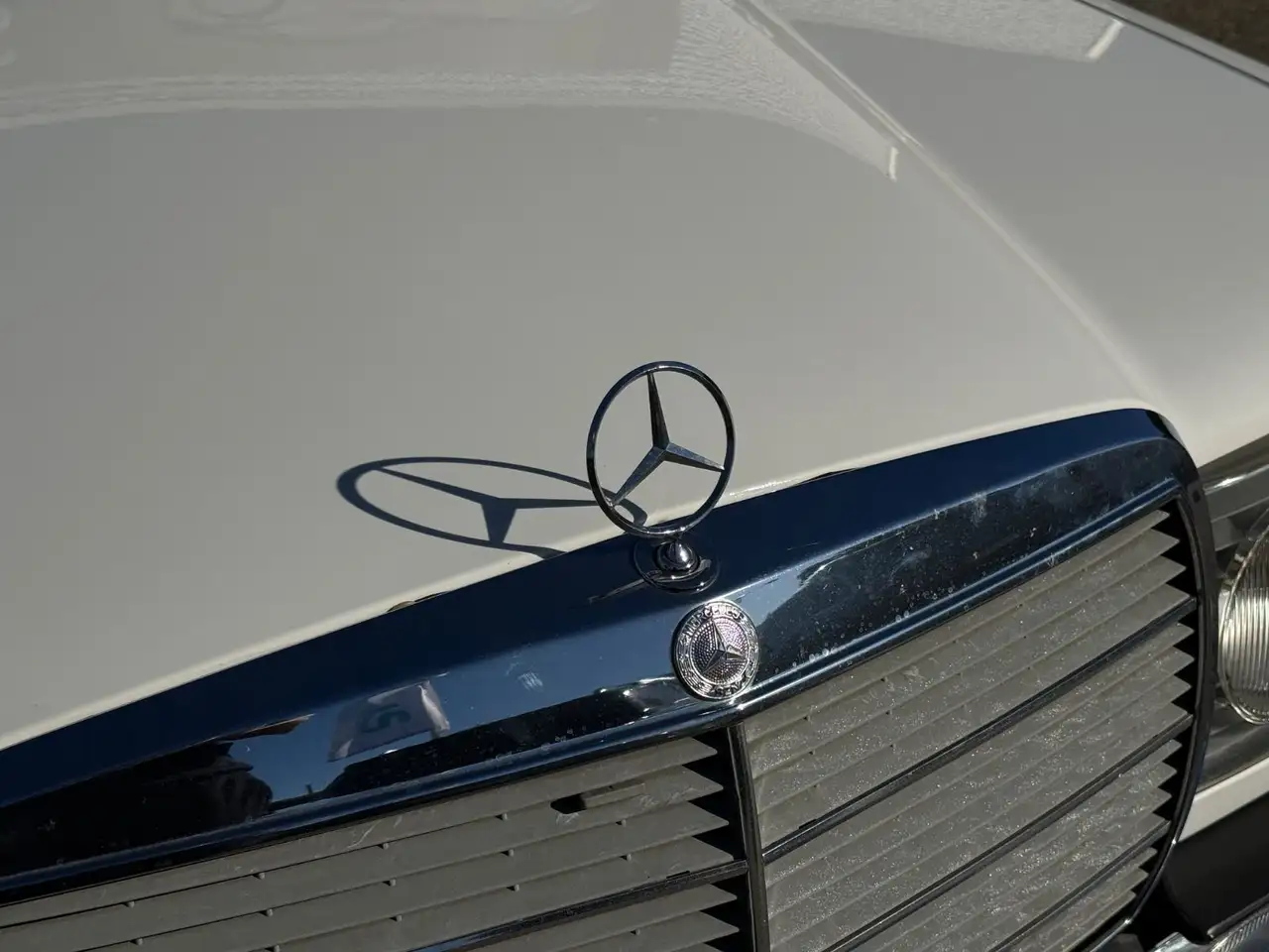 Mercedes-Benz 240, foto 4