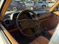 Mercedes-Benz 240 D Weiß - thumbnail 11