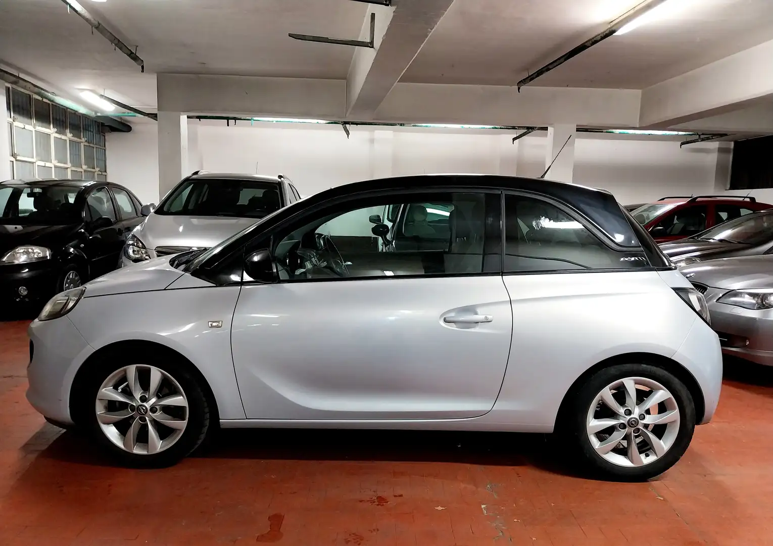 Opel Adam 1.2 Jam 70cv - 2
