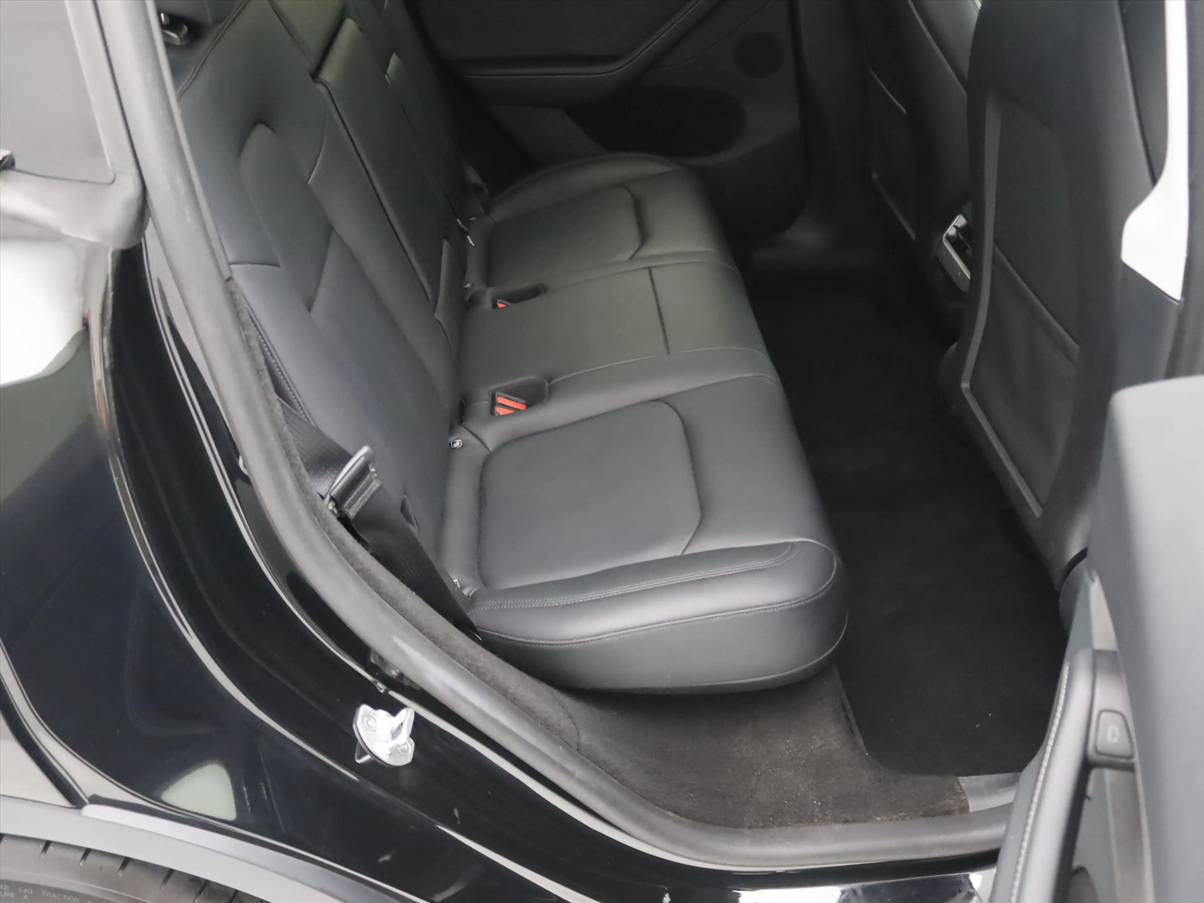 Tesla Model Y Standard RWD Plus 351pk 93,4% SoH [ TREKHAAK+RYZEN — photo 14