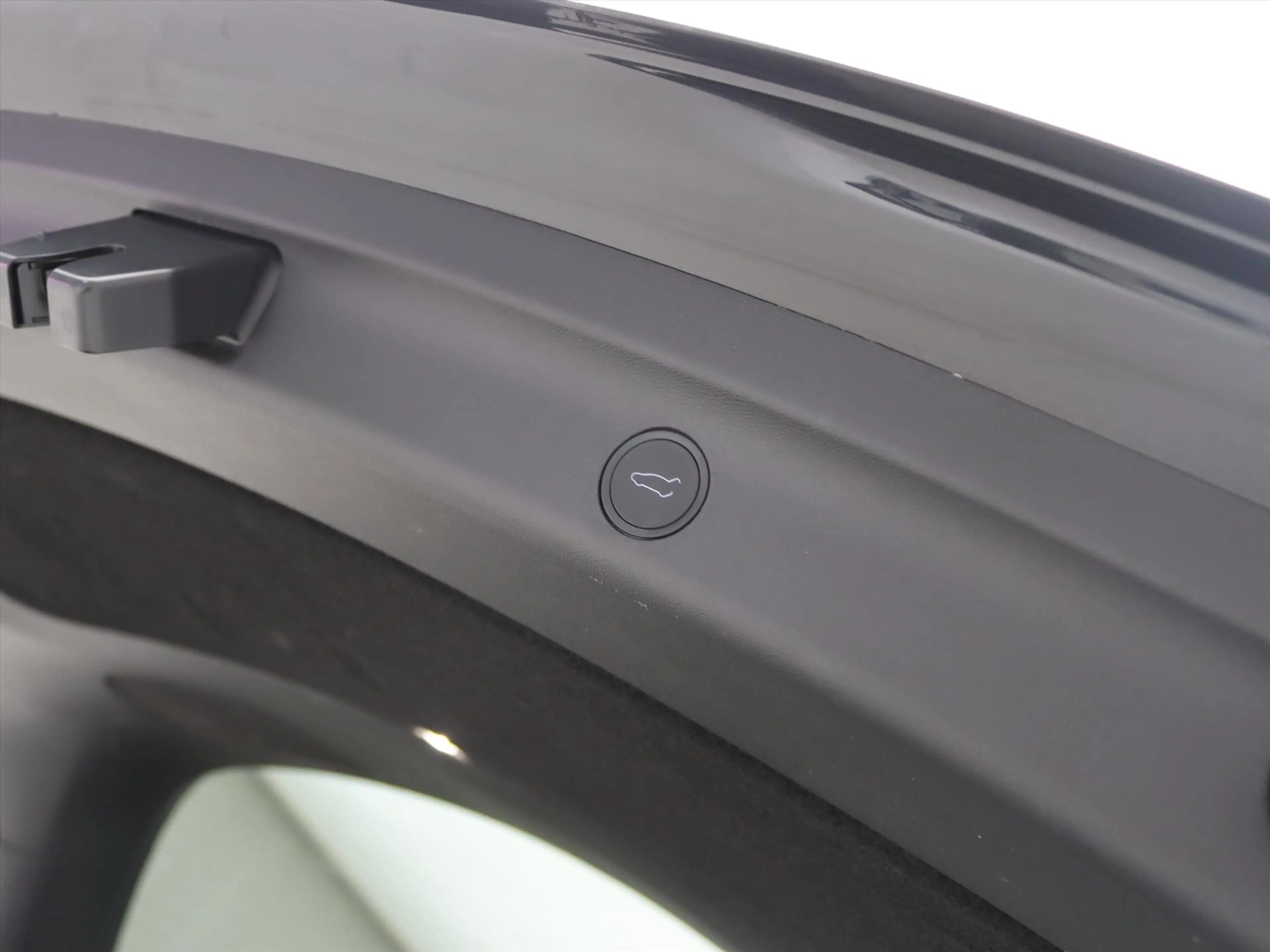 Tesla Model Y Standard RWD Plus 351pk 93,4% SoH [ TREKHAAK+RYZEN — photo 27