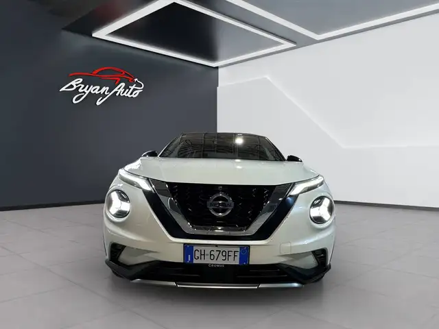Nissan Juke view 2