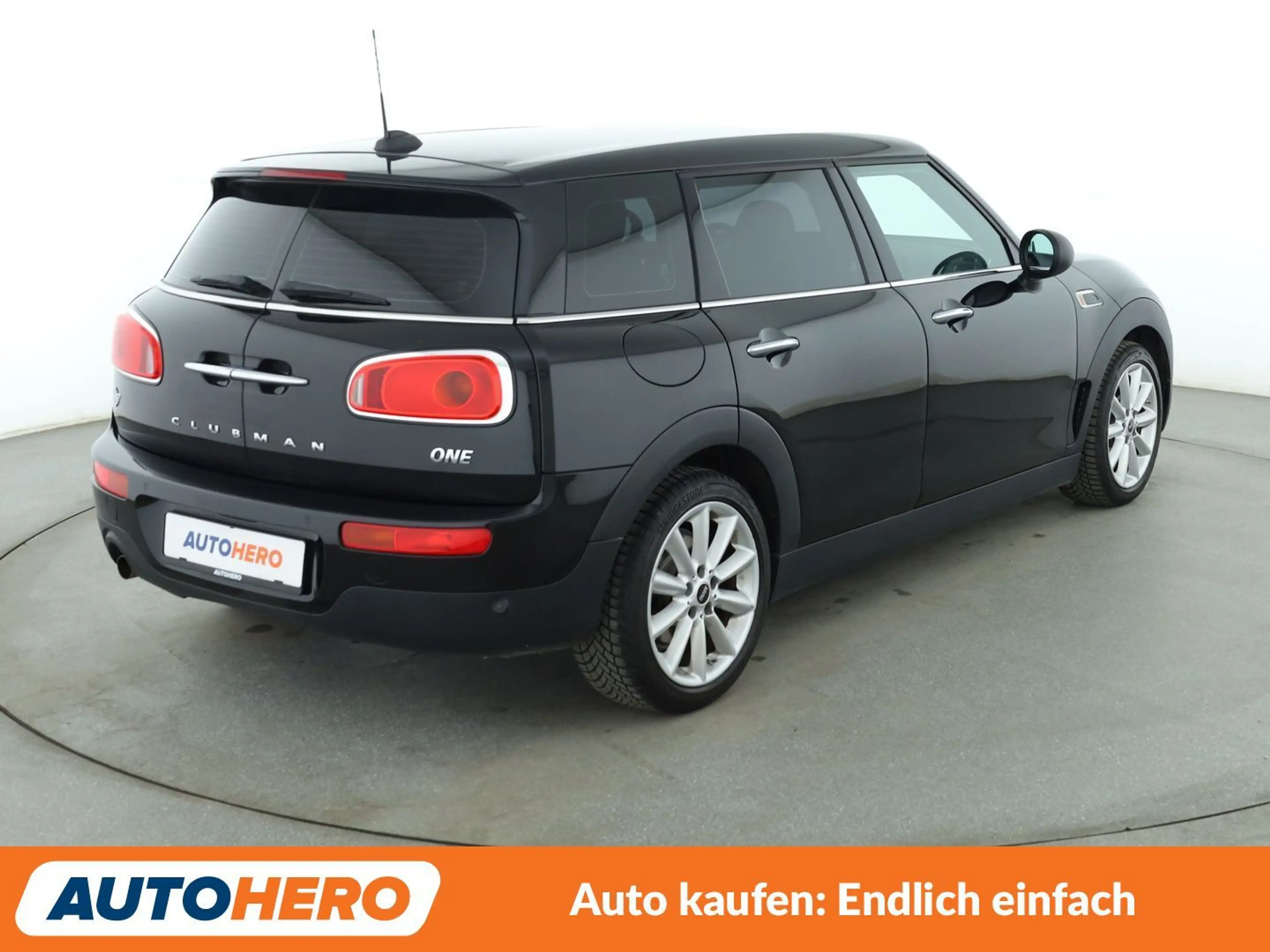 MINI One Clubman One Aut.*TEMPO*PDC*SHZ*KLIMA* — photo 6