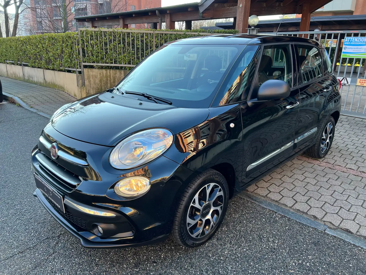 Fiat 500L 500L 1.4 95cv Lounge S&S *GPL Nero - 1
