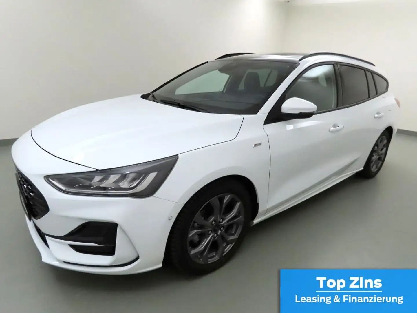 Ford Focus Turnier 1.5 Ecoblue Aut. ST-Line X AHK+LED Weiß - 2
