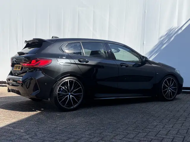 BMW M view 12