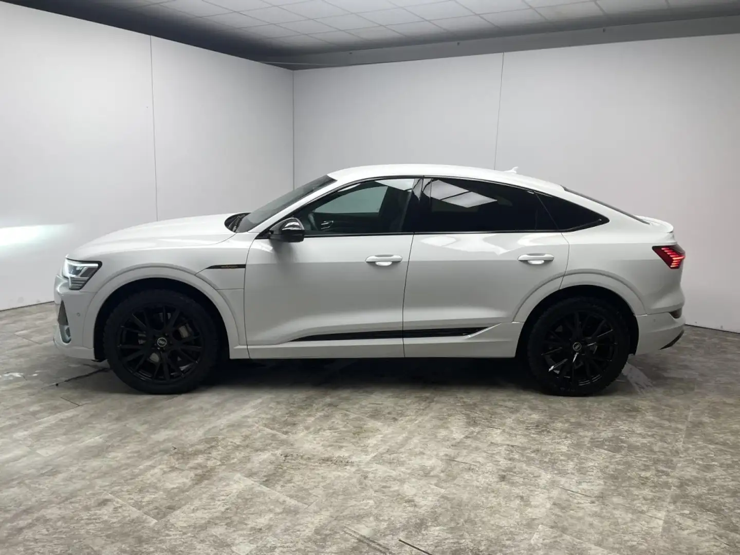 Audi e-tron Sportback 50 quattro S-Line Klima Navi Alb - 2