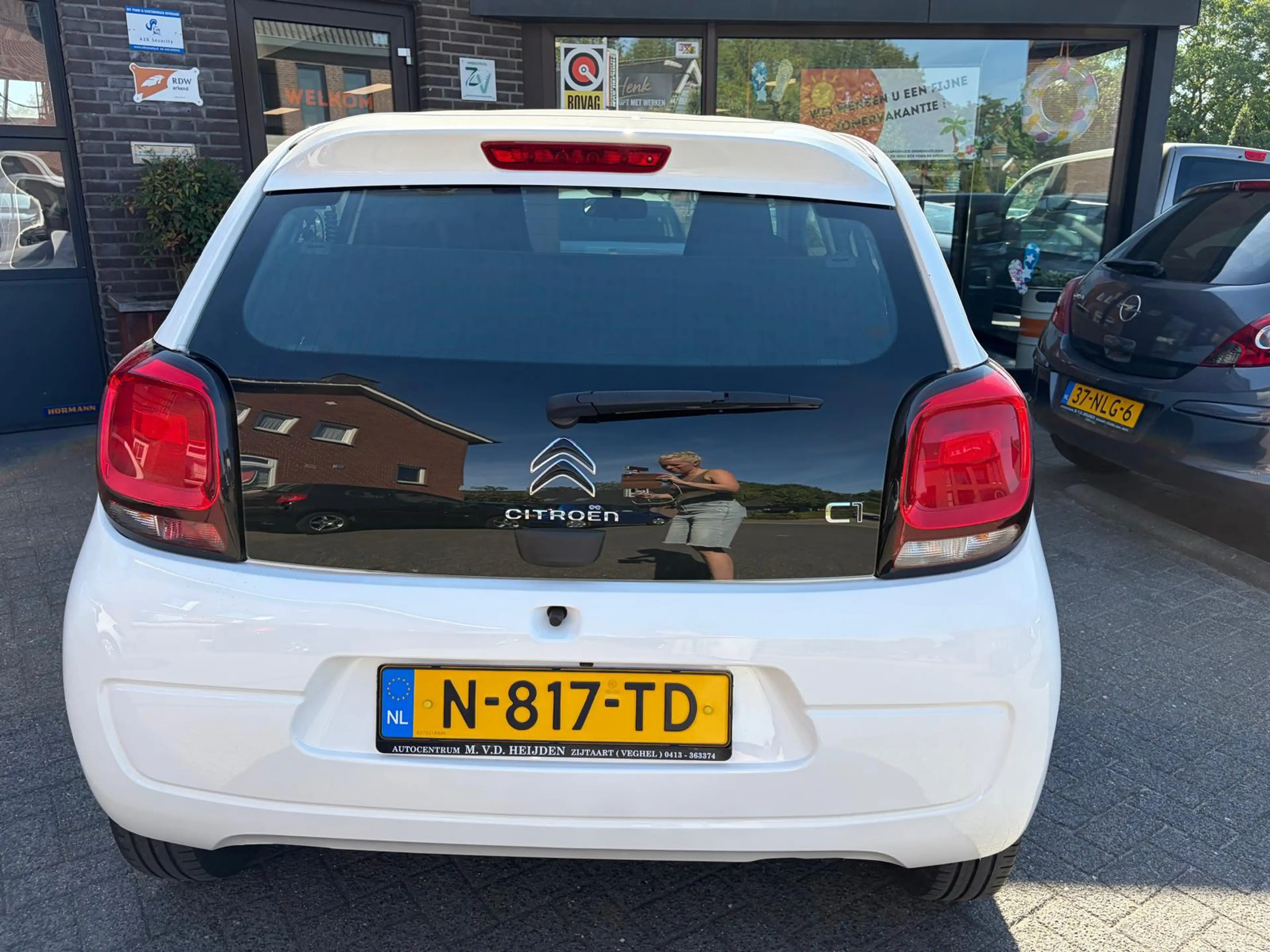 Citroen C1 1.0 VTi Camera Carplay / Android Auto — photo 9