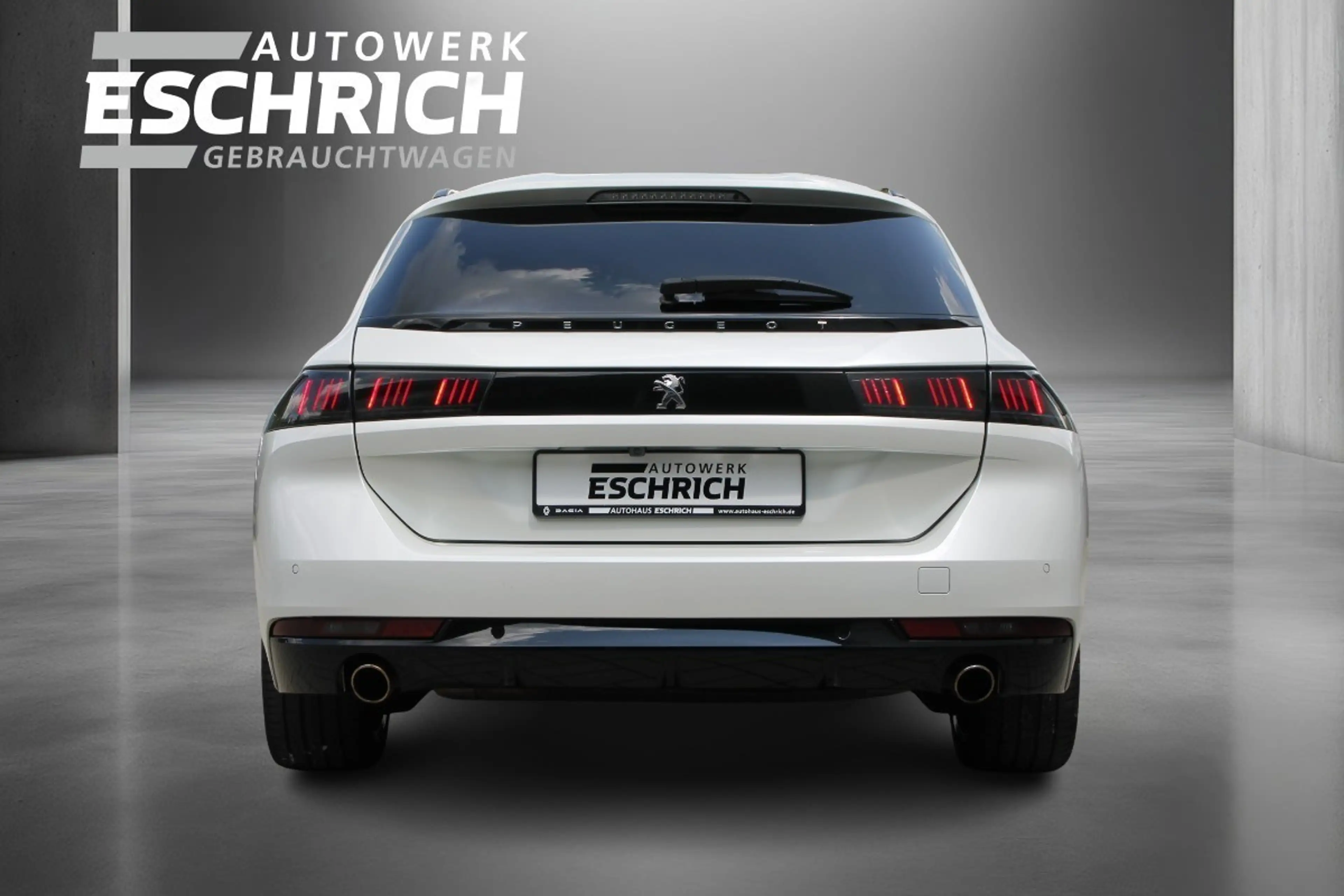 Peugeot 508 Hybrid 225 — photo 6