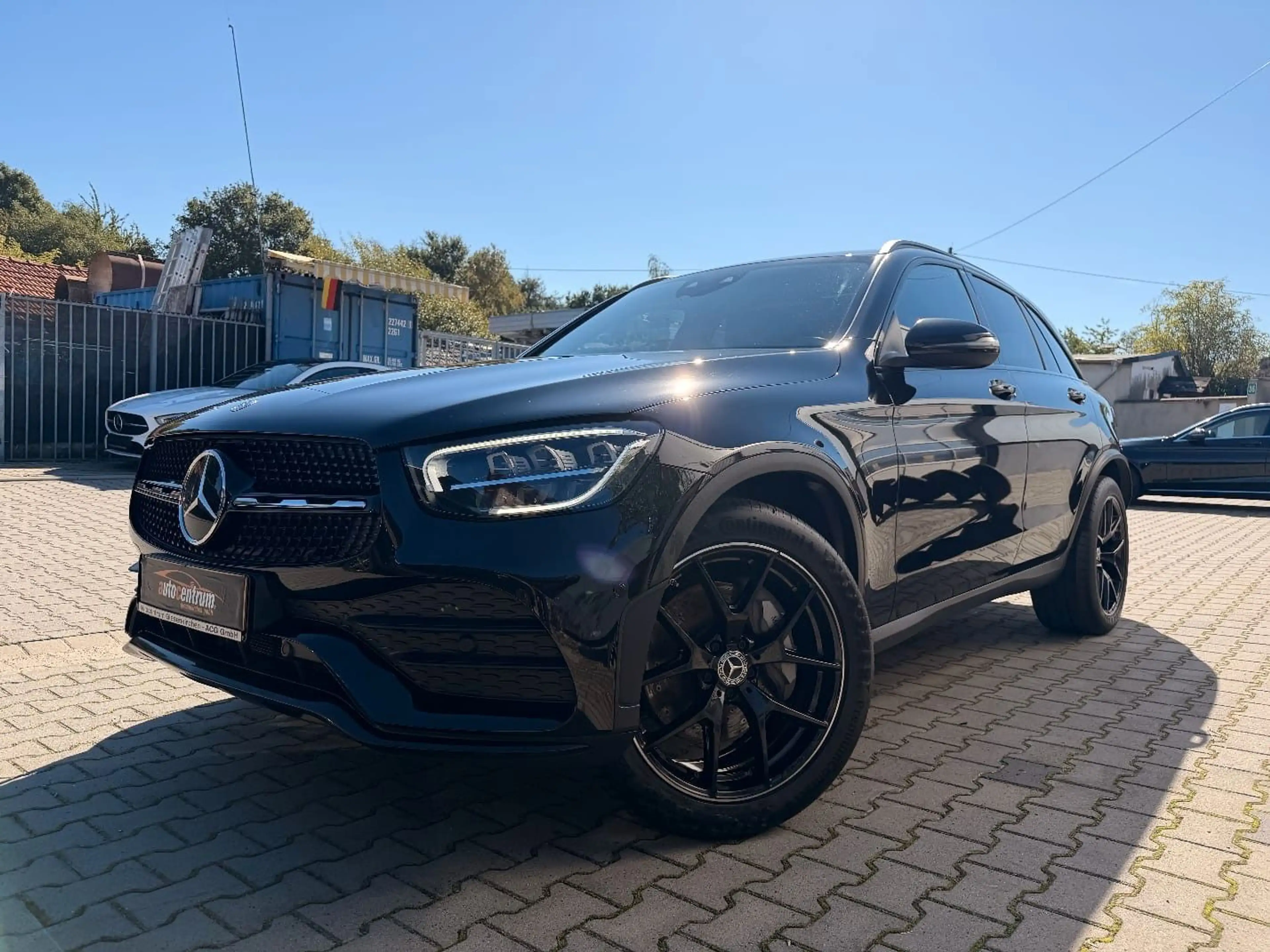 Mercedes-Benz GLC 300 d 9G 4M AMG Plus*Night*Pano*ACC+*Memo*20" — photo 5