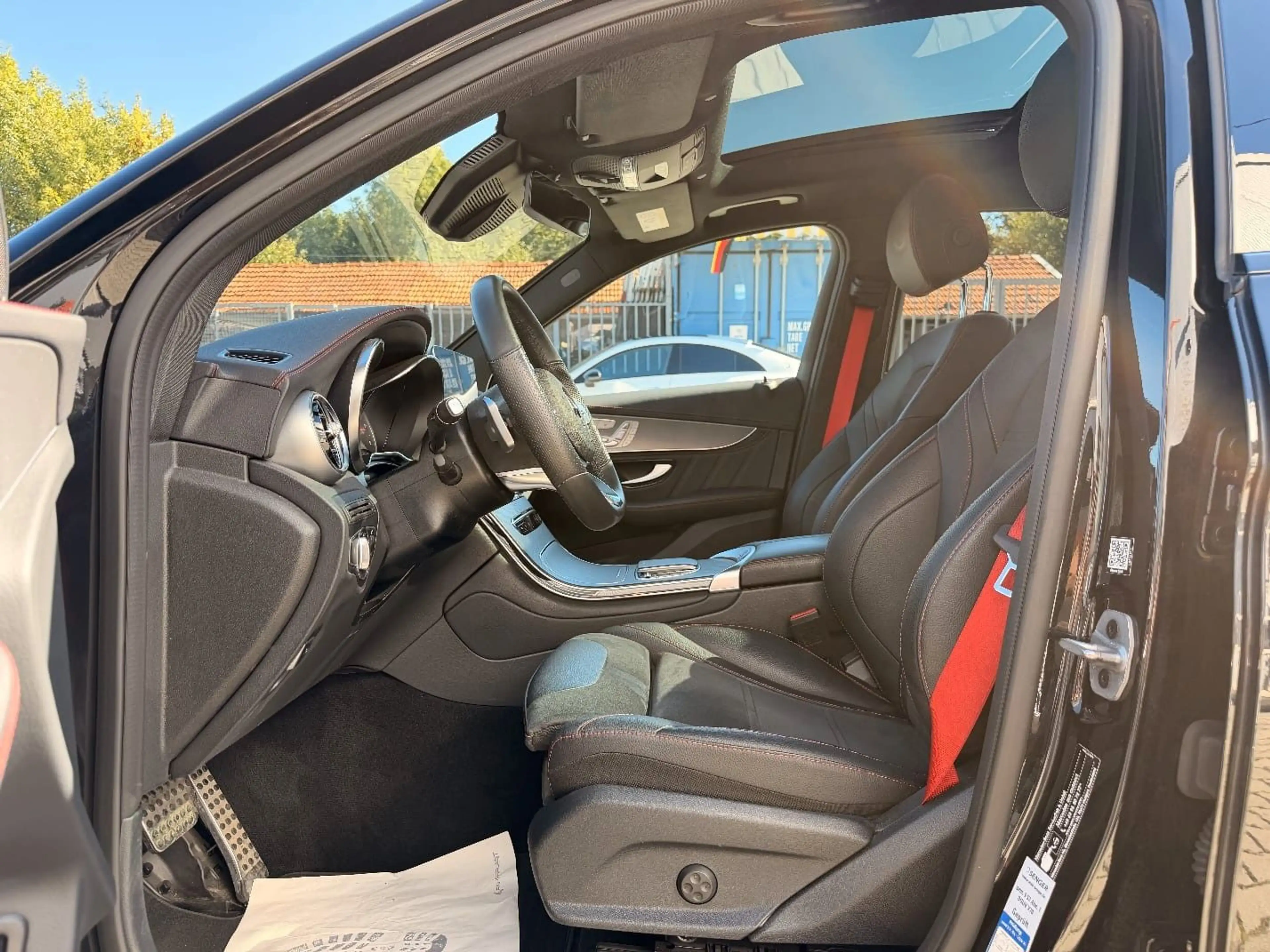 Mercedes-Benz GLC 300 d 9G 4M AMG Plus*Night*Pano*ACC+*Memo*20" — photo 13
