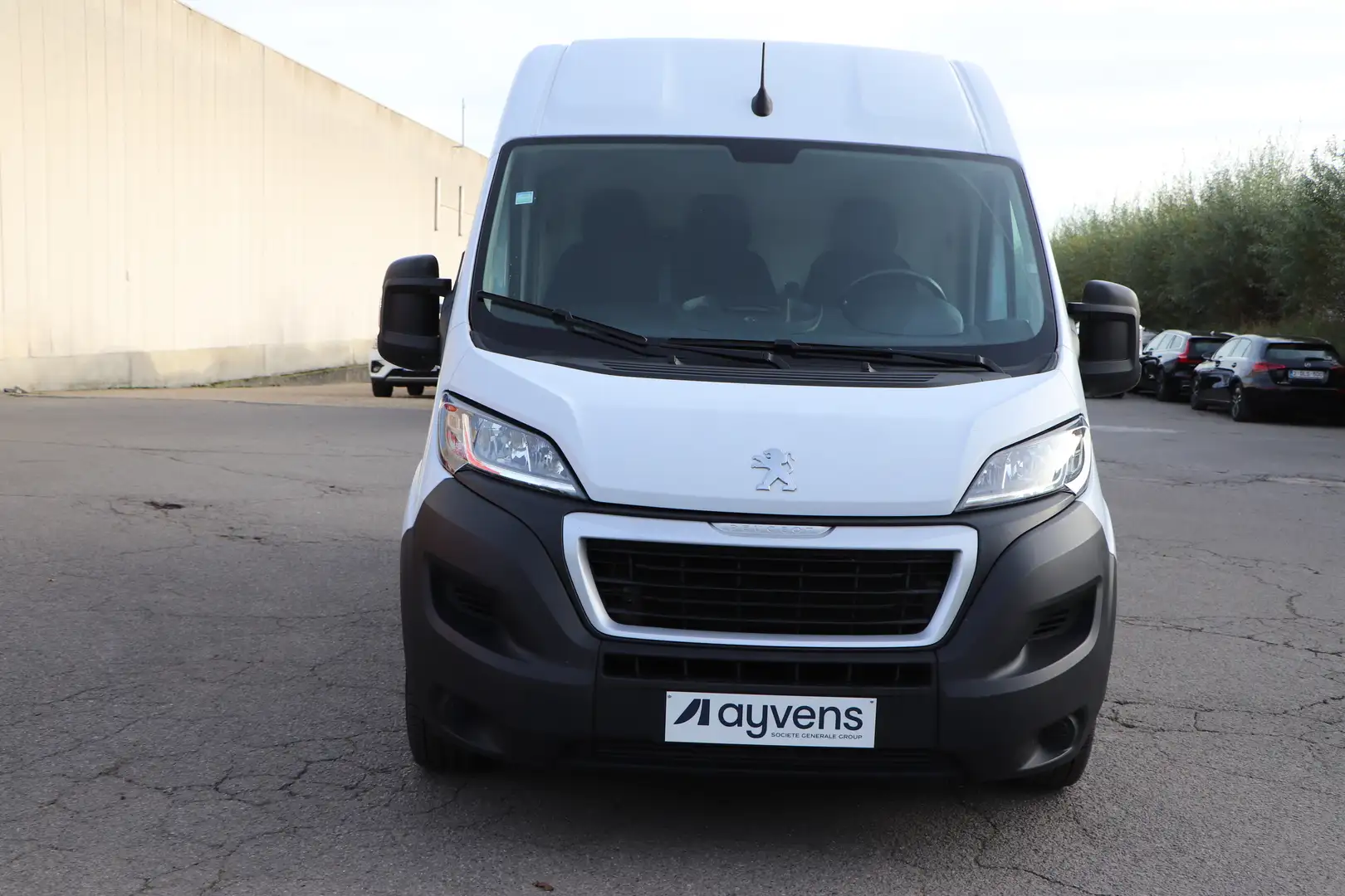 Peugeot Boxer 2.2 BlueHDi L2H2 Premium GPS CAM PDC CC TREKHAAK Blanc - 1