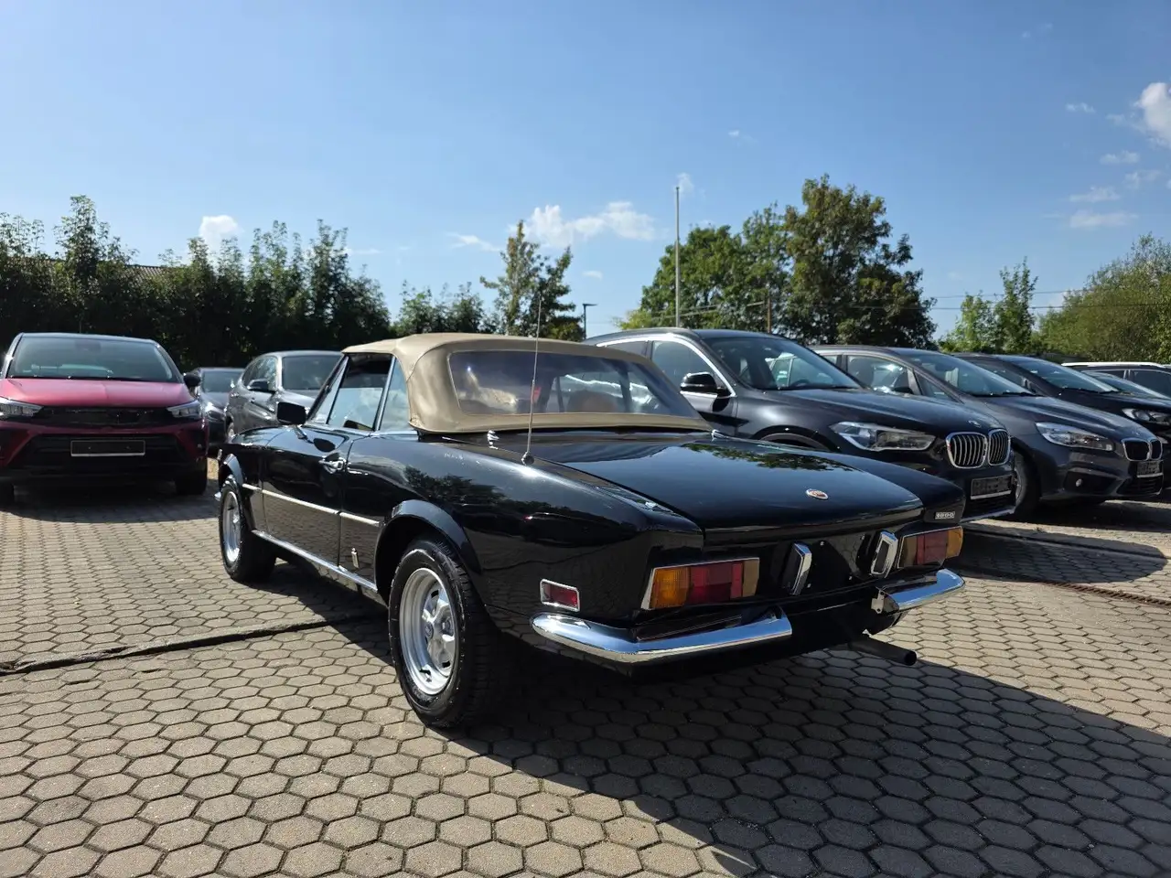 Fiat 124 Spider, foto 3