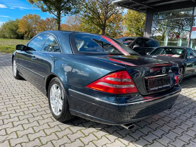 Mercedes-Benz CL view 5