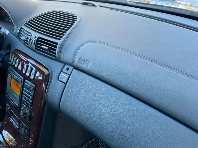 Mercedes-Benz CL view 14