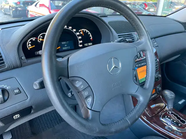 Mercedes-Benz CL view 8