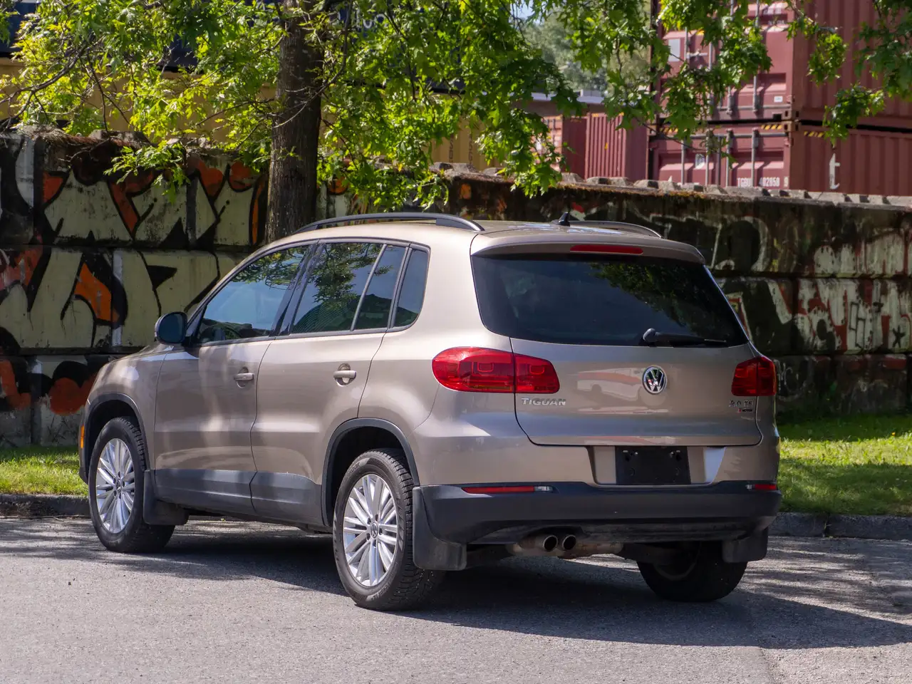 Volkswagen Tiguan снимка Volkswagen Tiguan