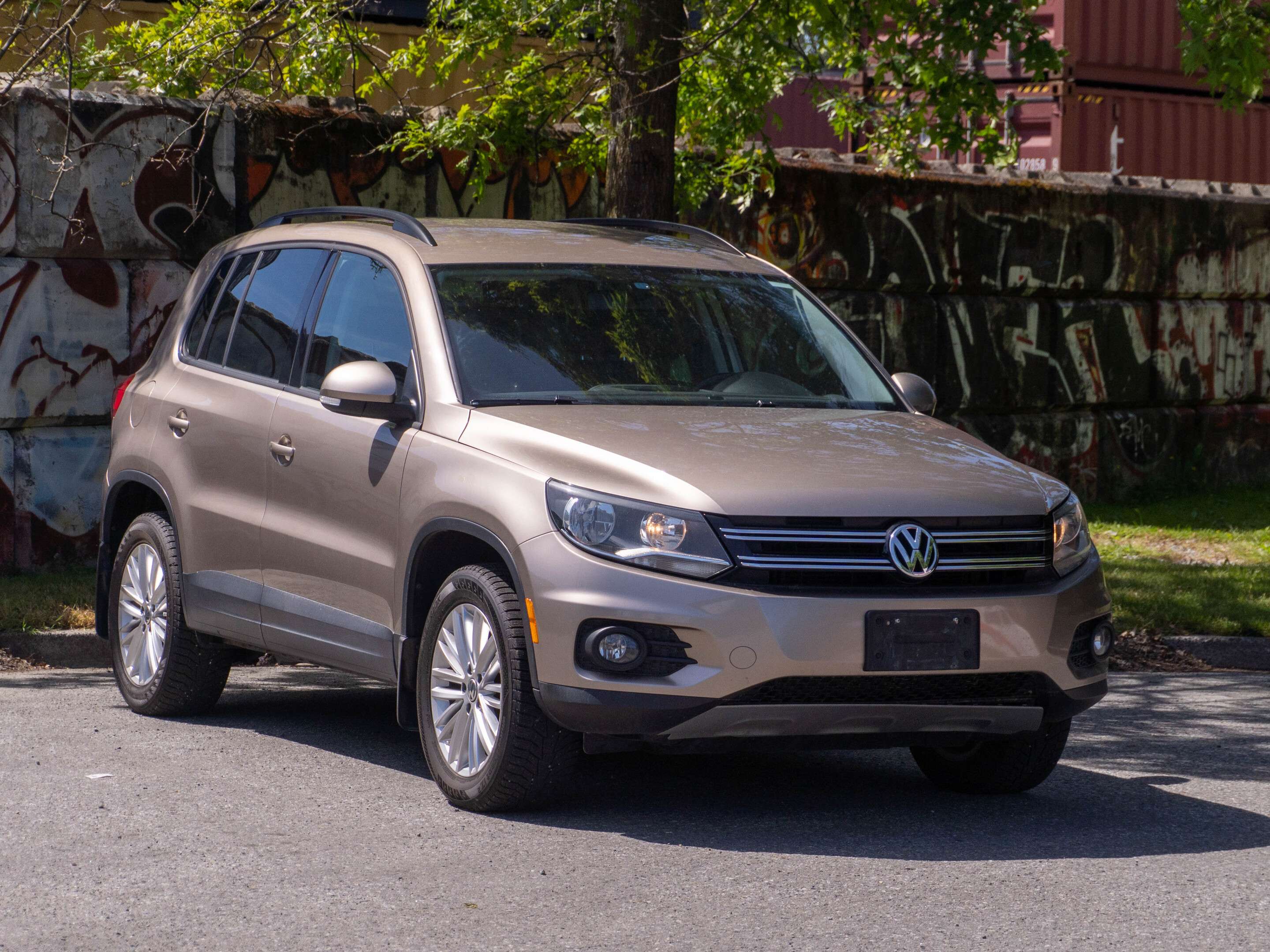 Gold 2016 Volkswagen Tiguan SUV / Crossover All-Wheel Drive 6-Speed Automatic