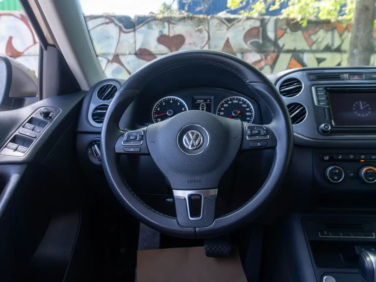 Volkswagen Tiguan снимка Volkswagen Tiguan