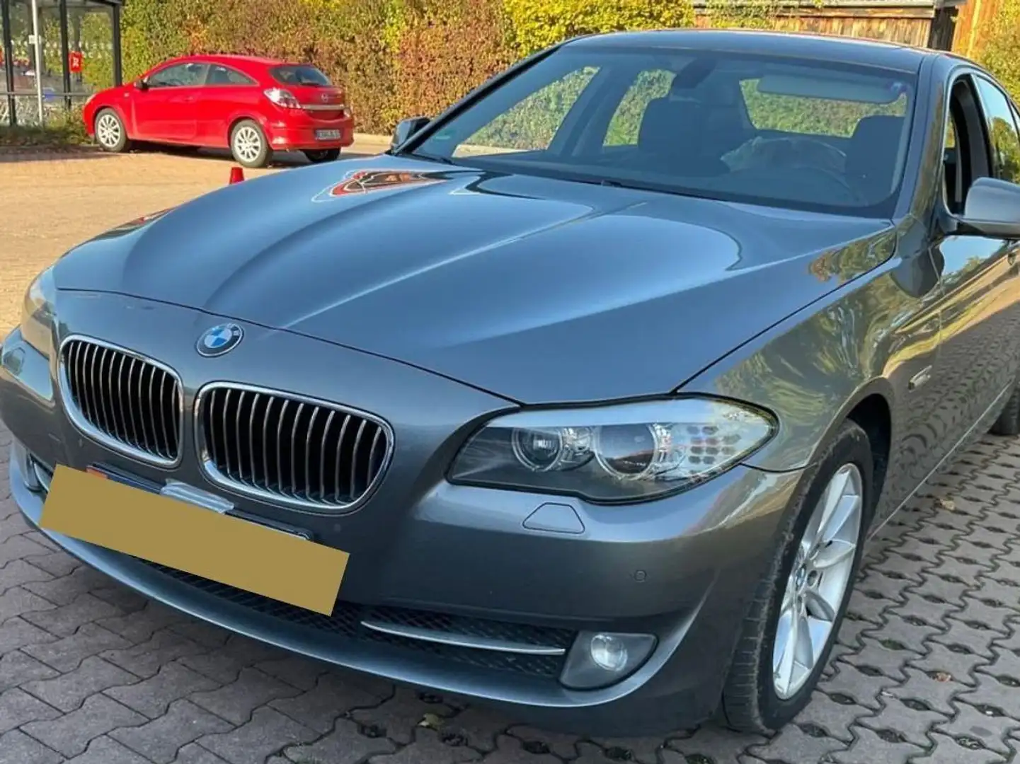 BMW 535 535d xDrive Aut. Grau - 1