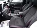 Mercedes-Benz CLA 200 Shooting Brake AMG-LINE Blanc - thumbnail 11