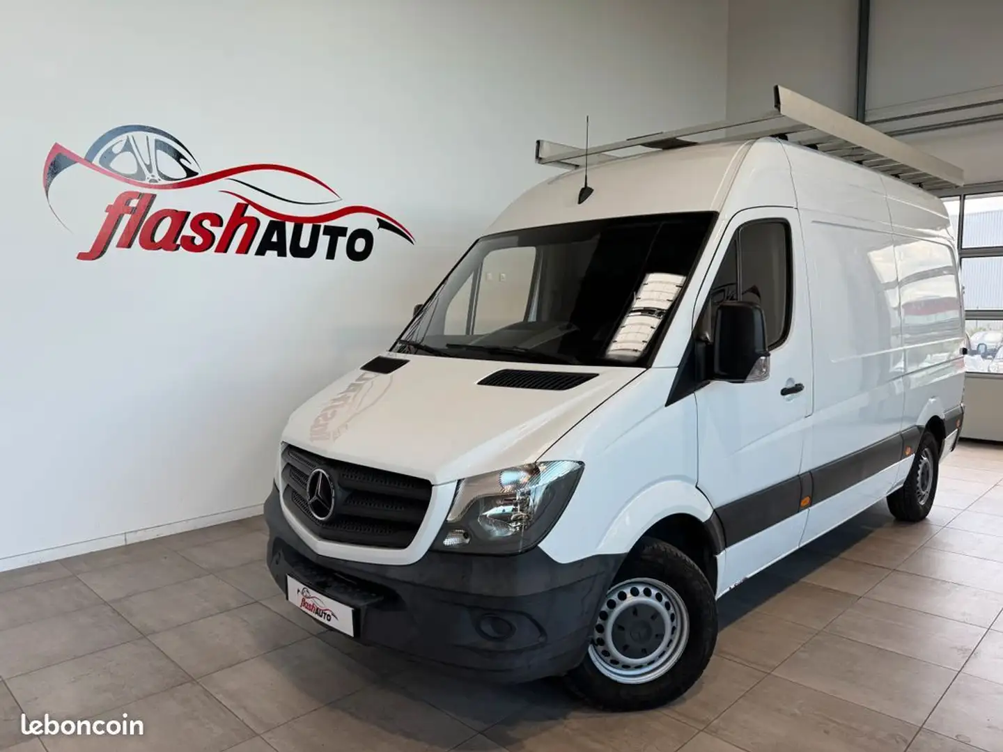 Mercedes-Benz Sprinter MERCEDES II 211 CDi 3.0T 114cv-2017-13250 HT Wit - 1