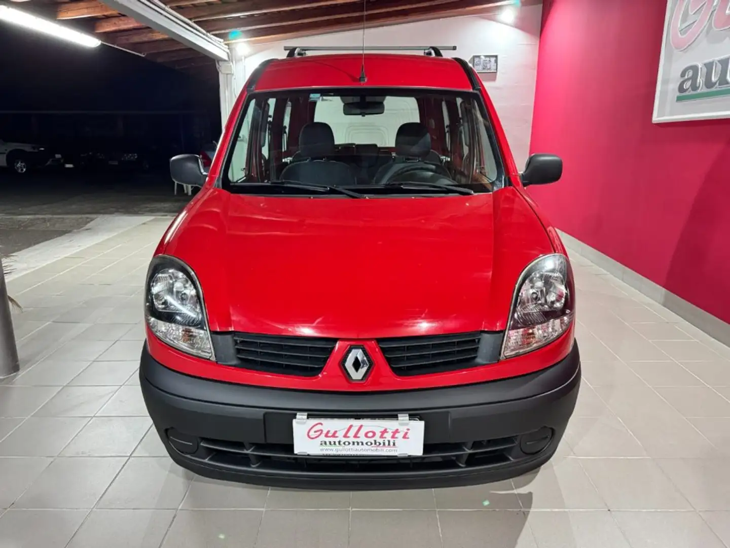 Renault Kangoo 1.5 dCi/70CV 5p. Luxe Rosso - 2