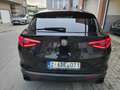 Alfa Romeo Stelvio Stelvio 2.2 MJD Sprint Noir - thumbnail 4