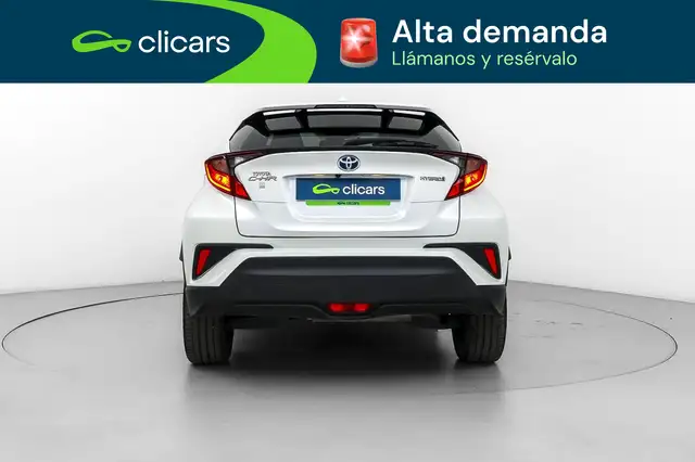 Toyota C-HR view 4