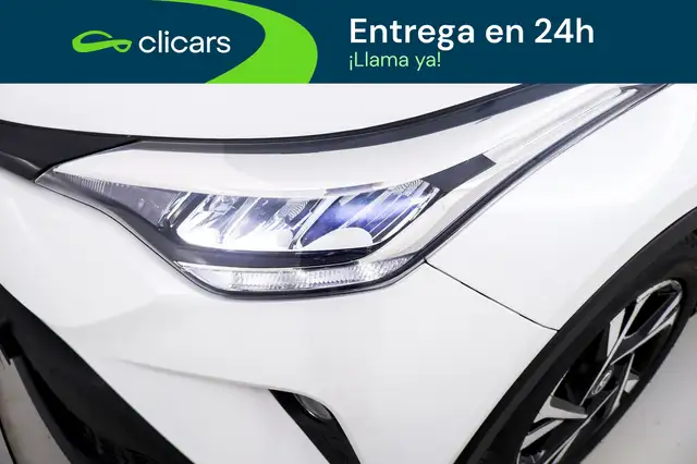 Toyota C-HR view 10