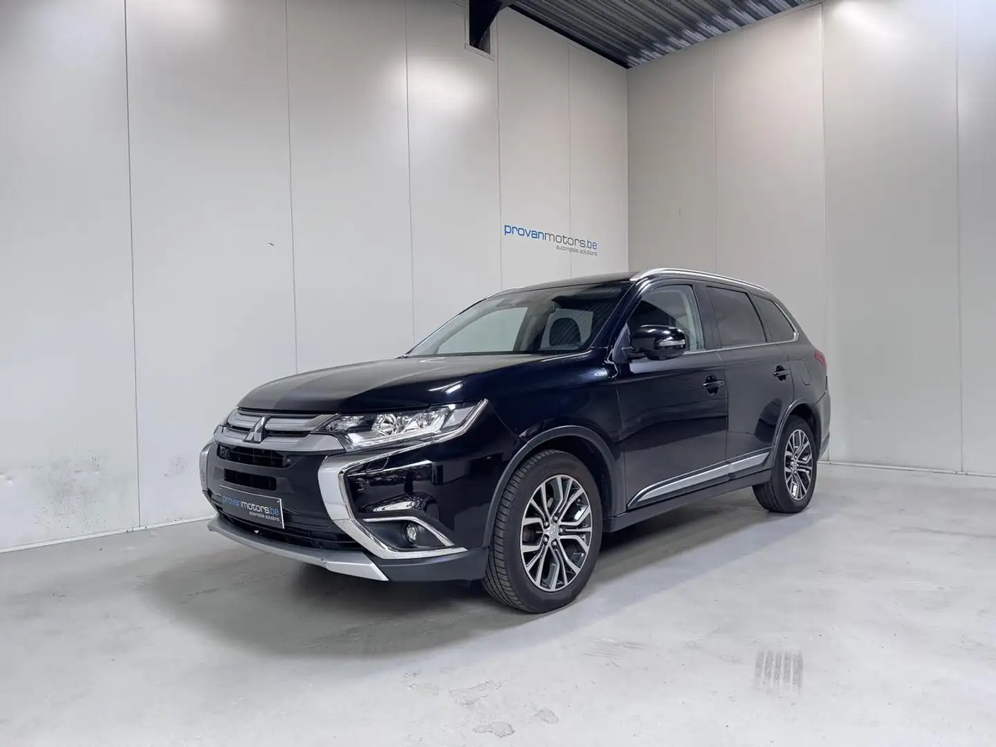 Mitsubishi Outlander 2.3 Diesel Autom. - GPS -  7 PL - Airco - Goede... Чорний - 1