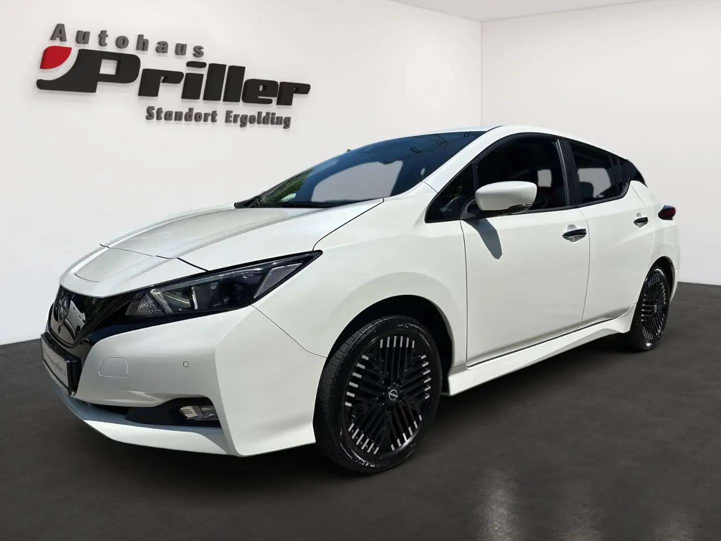 Nissan Leaf e+ 59kWh Acenta *SHZ/PDC/KAMERA* Blanc - 1
