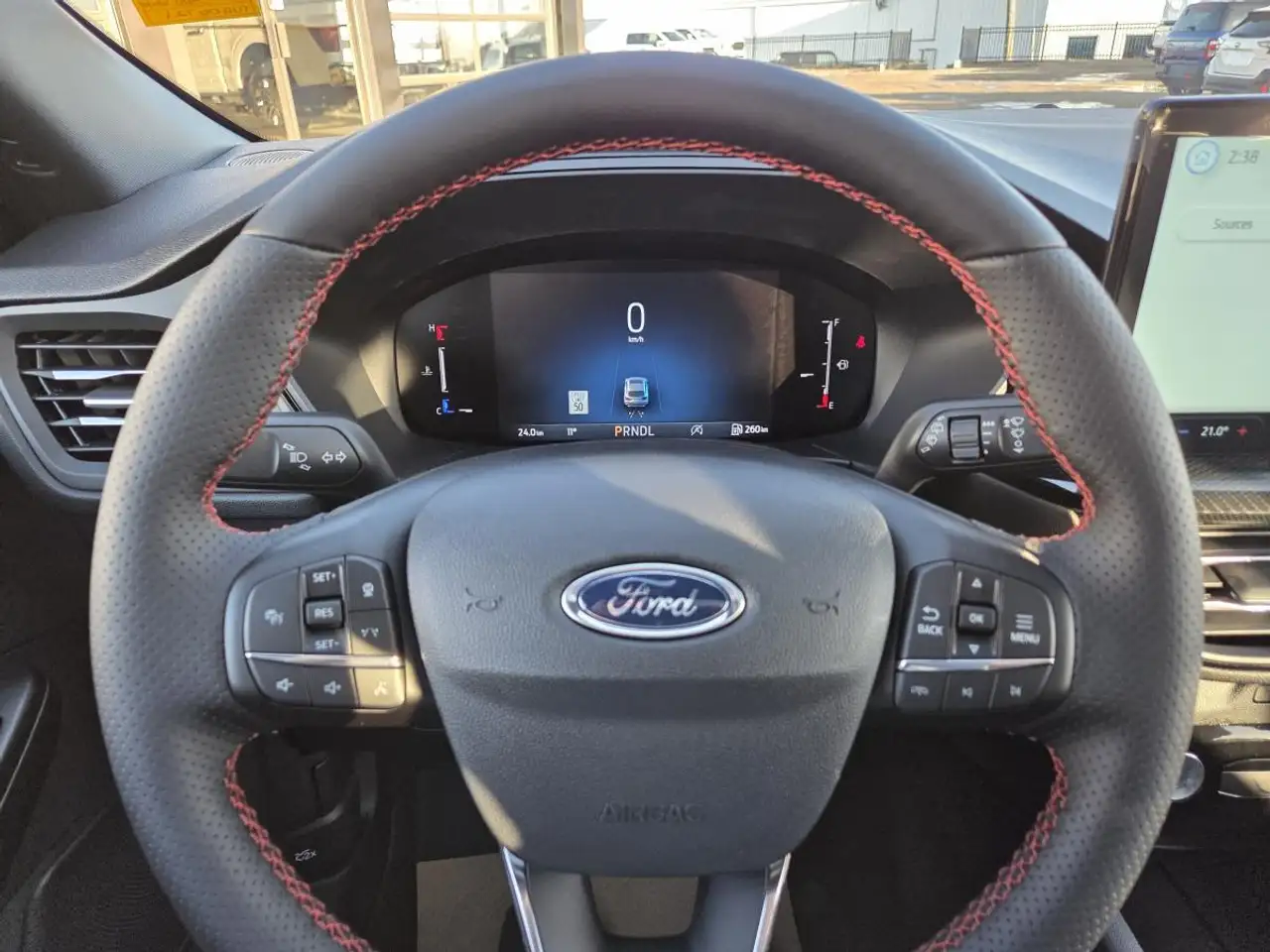 Ford Escape снимка Ford Escape