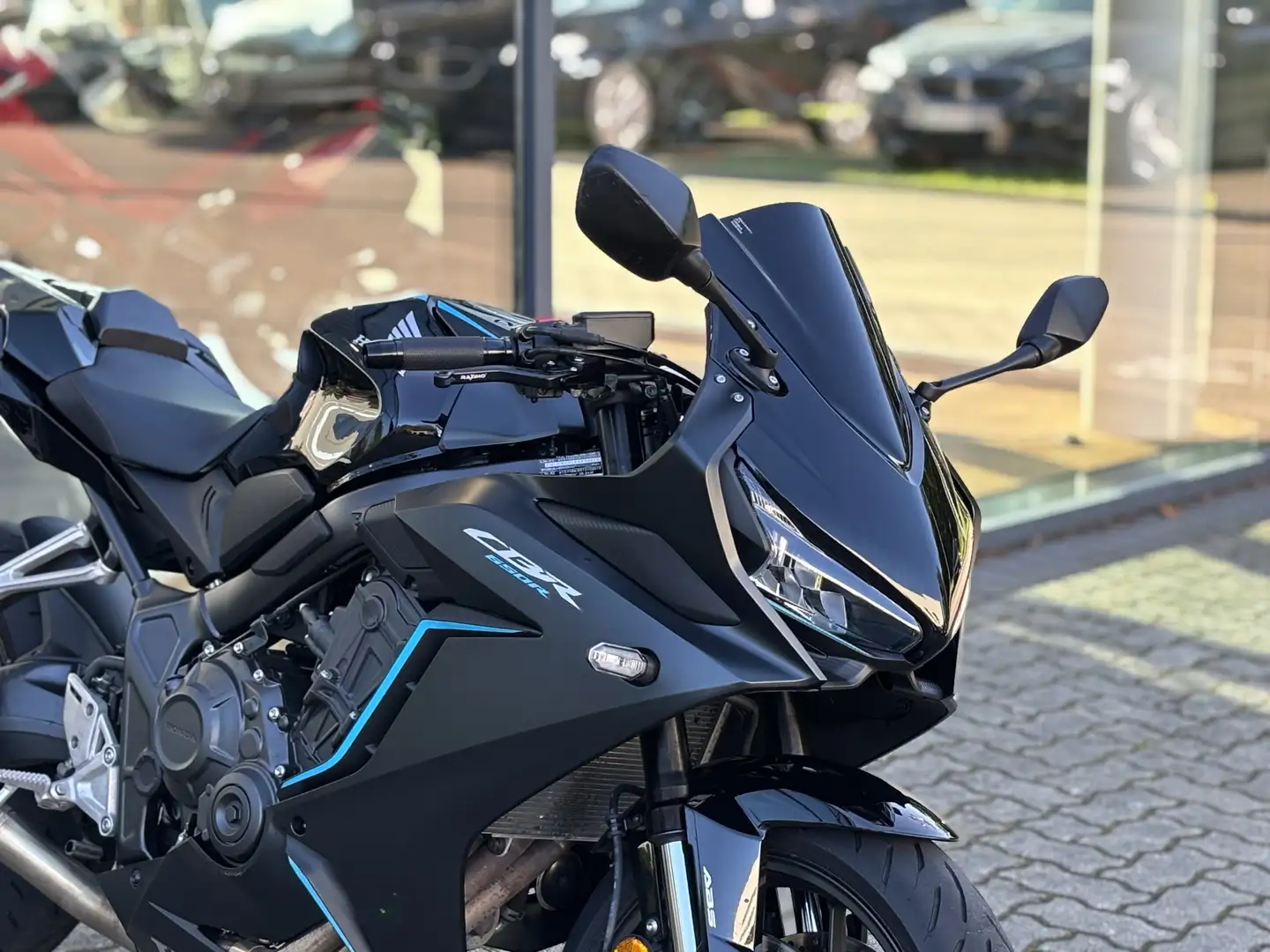 Honda CBR 650 CBR650R Zwart - 2