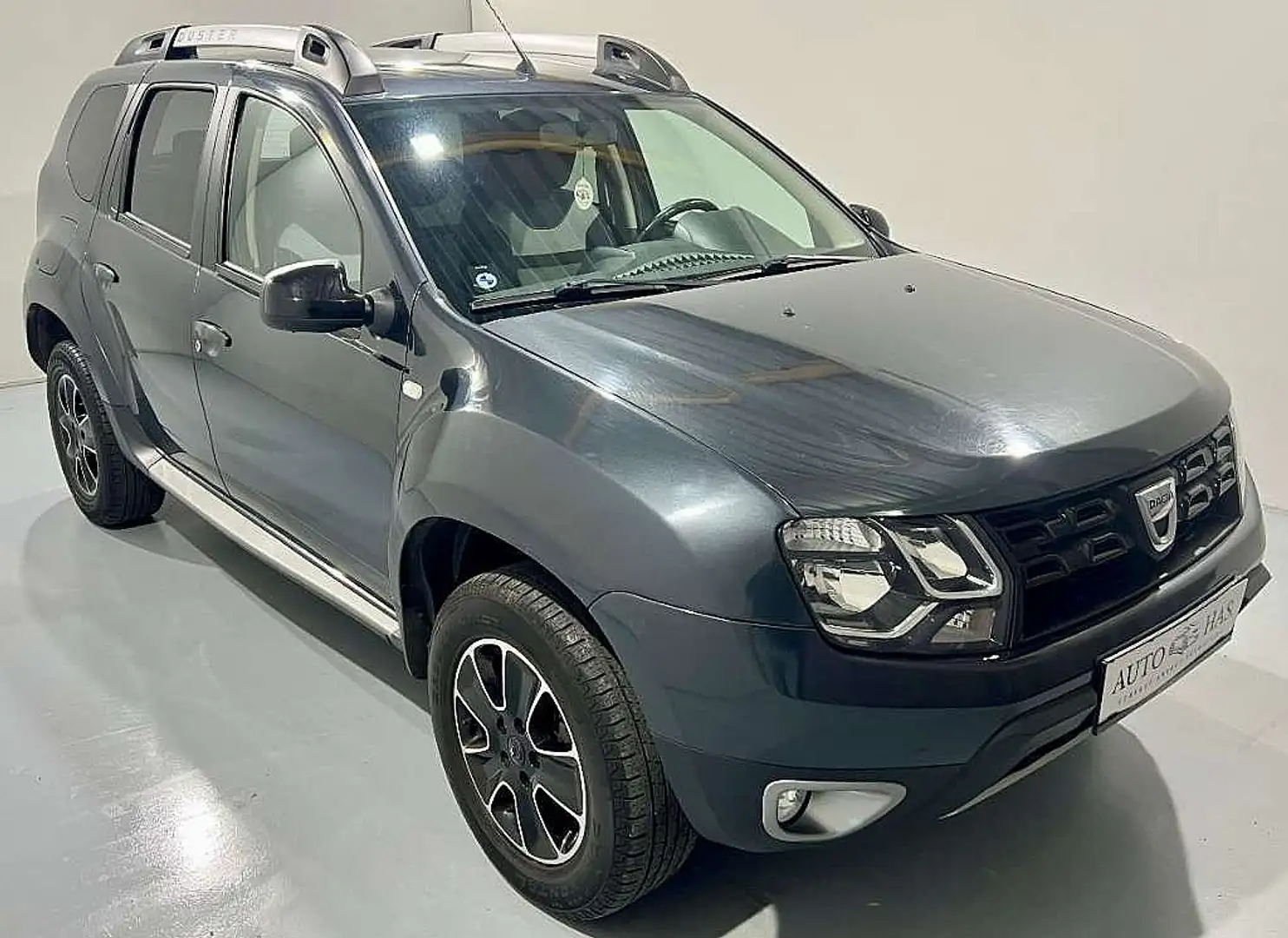 Dacia Duster Blackshadow dCi 110 S&S 4WD Grigio - 1
