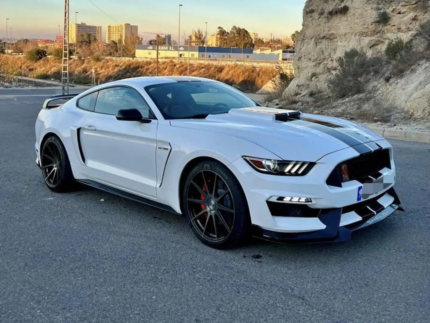 Ford Mustang Fastback 5.0 Ti-VCT GT Aut. Blanco - 2