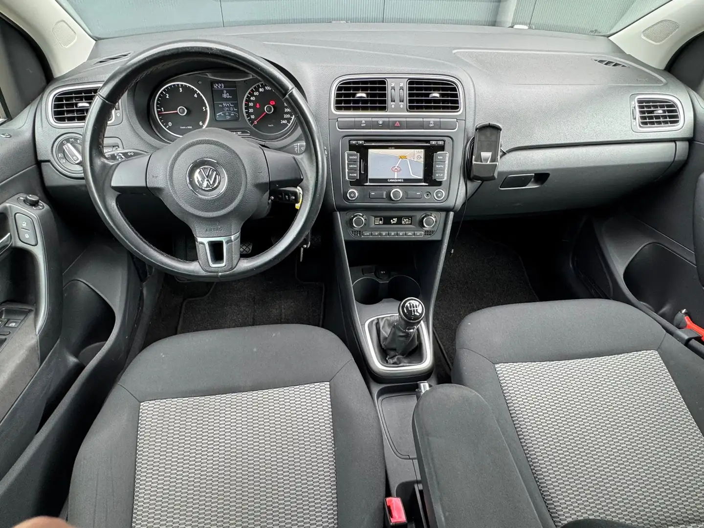 Volkswagen Polo 1.2 TDI BlueMotion * Navigatie * Trekhaak * Cruise Azul - 2