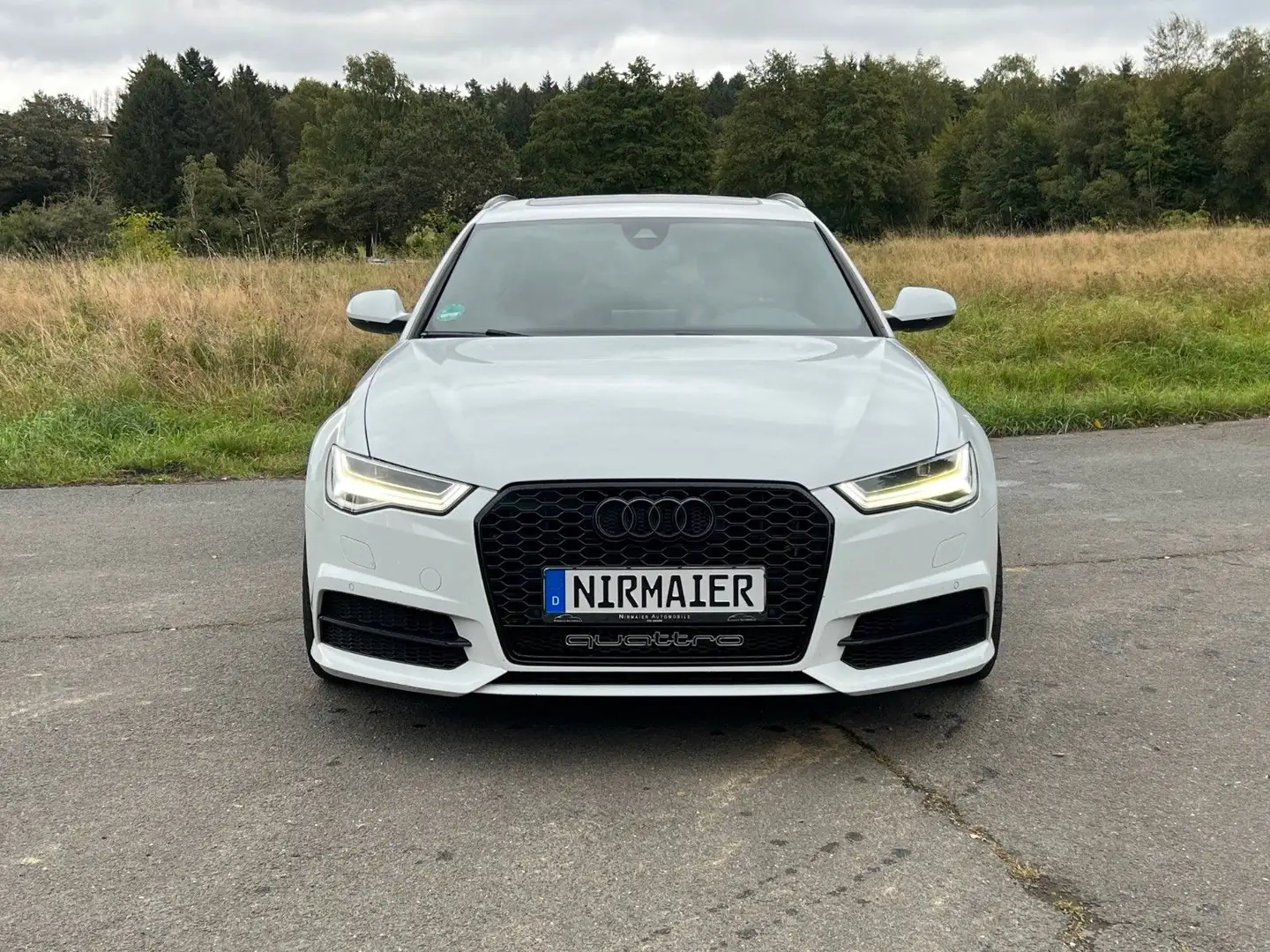 Audi S6 4.0 TFSI quattro, Avant, SHZ, Pano, Navi Blanc - 2