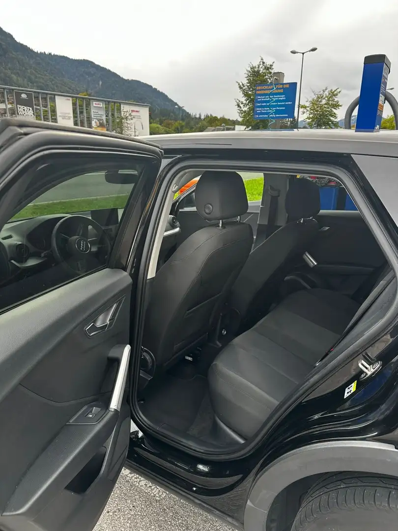 Audi Q2 30 TFSI S tronic - 1
