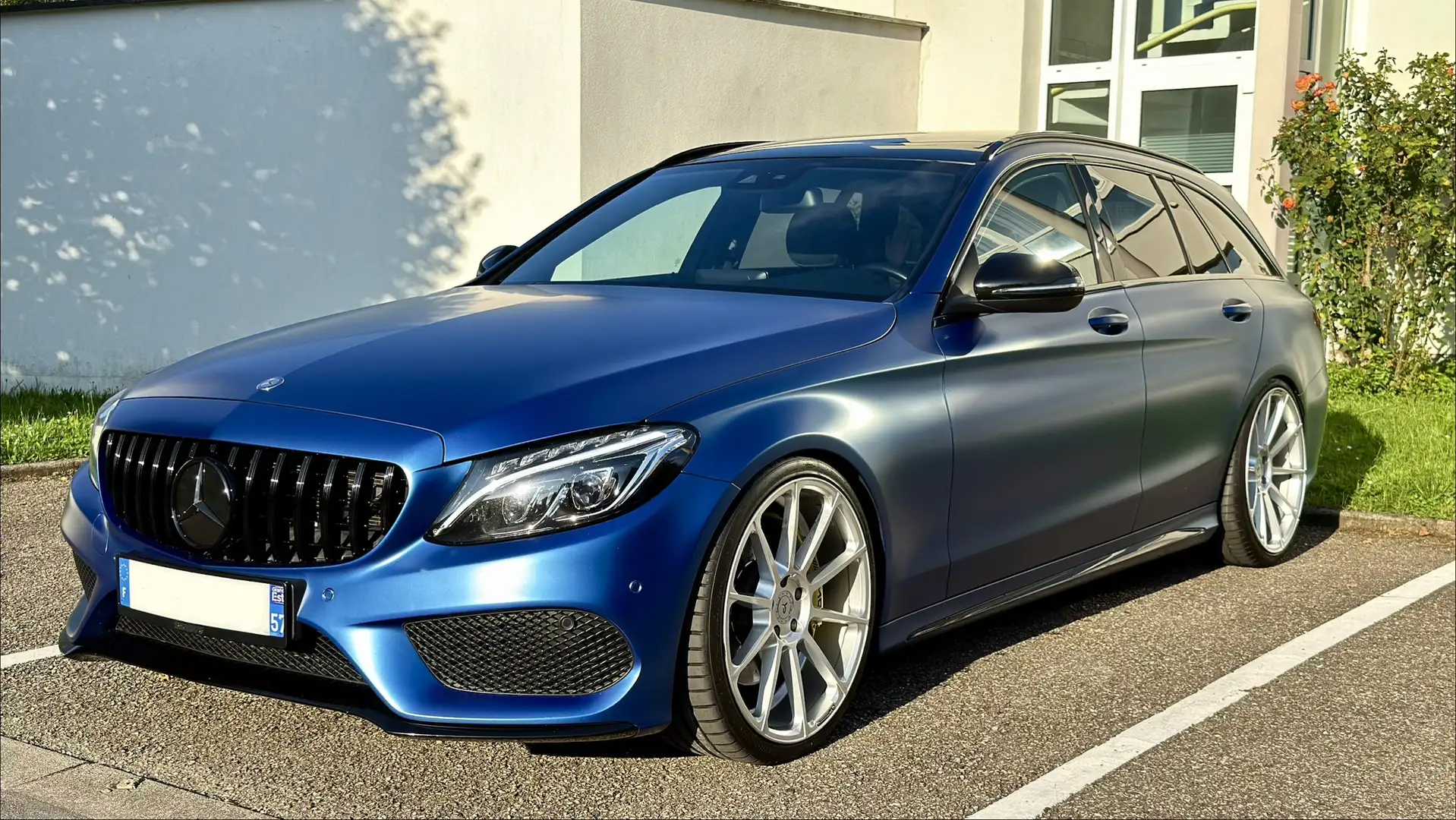 Mercedes-Benz C 400 4Matic T 7G-TRONIC AMG Line - 2