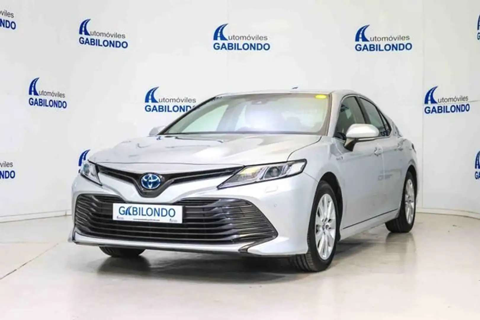 Toyota Camry 2.5 220H Advance Gris - 1
