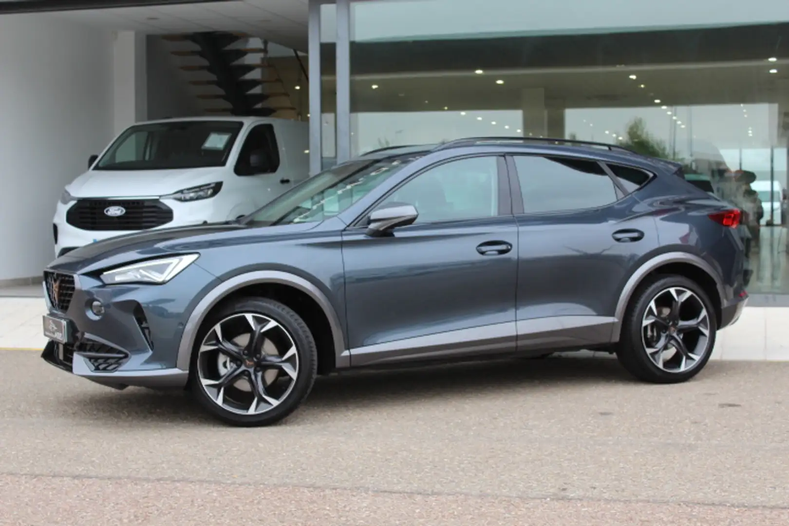 CUPRA Formentor 1.5 TSI Tech Edition 150 DSG Grau - 2