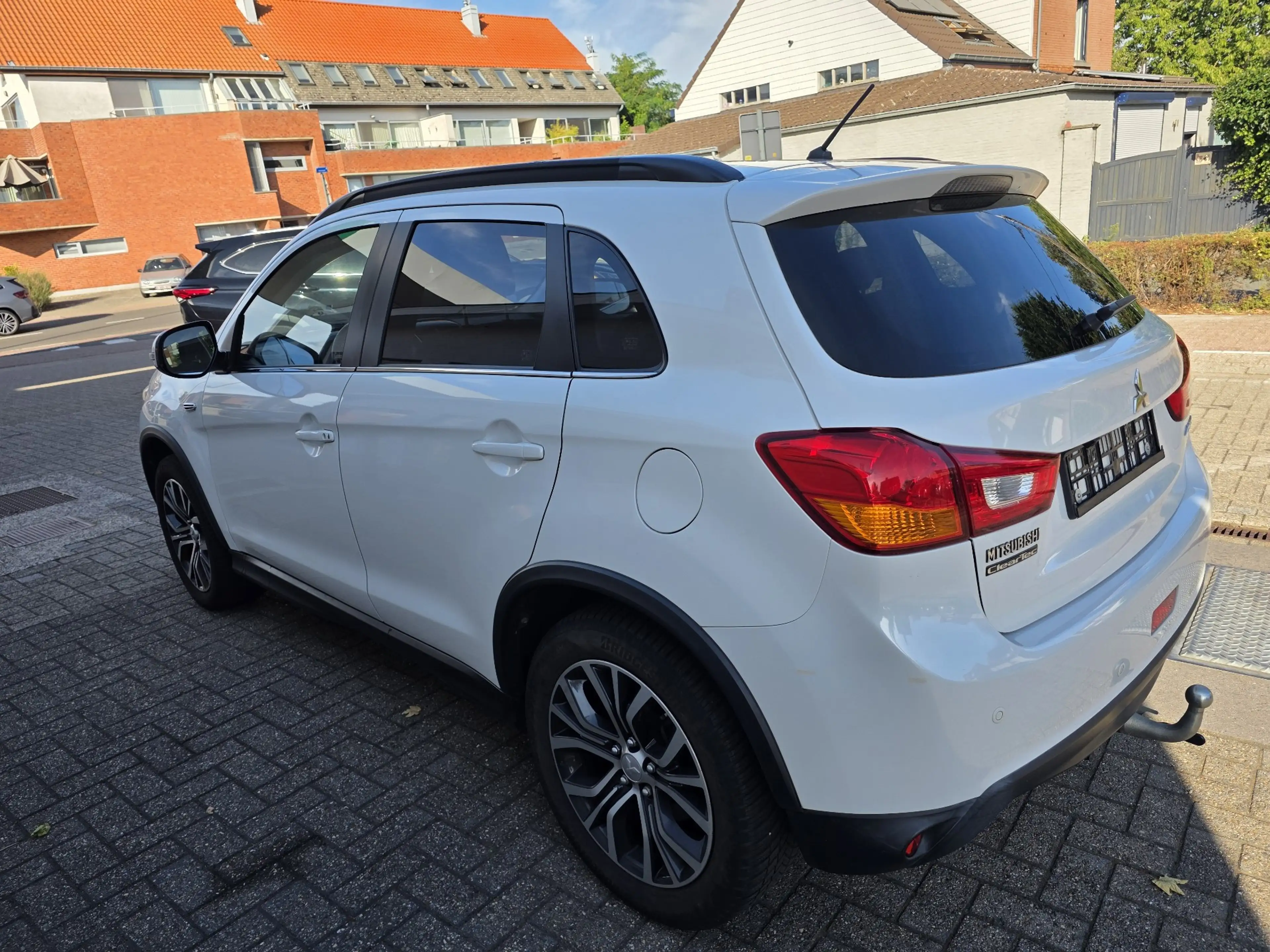Mitsubishi ASX ASX 1.6i 2WD Invite (EURO6) — photo 13