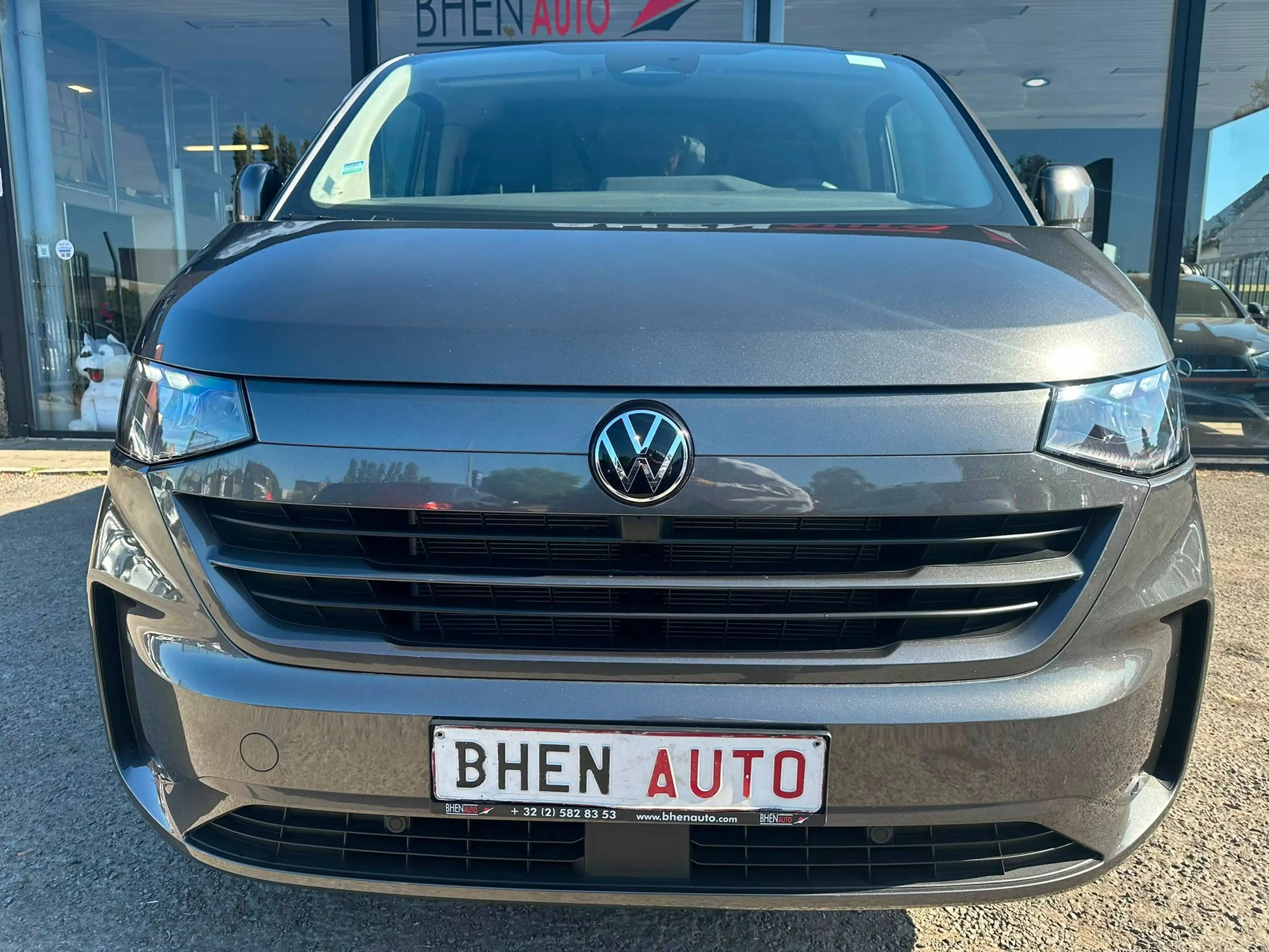Volkswagen Transporter T7 2.0 TDi Edition DSG Edition — photo 2