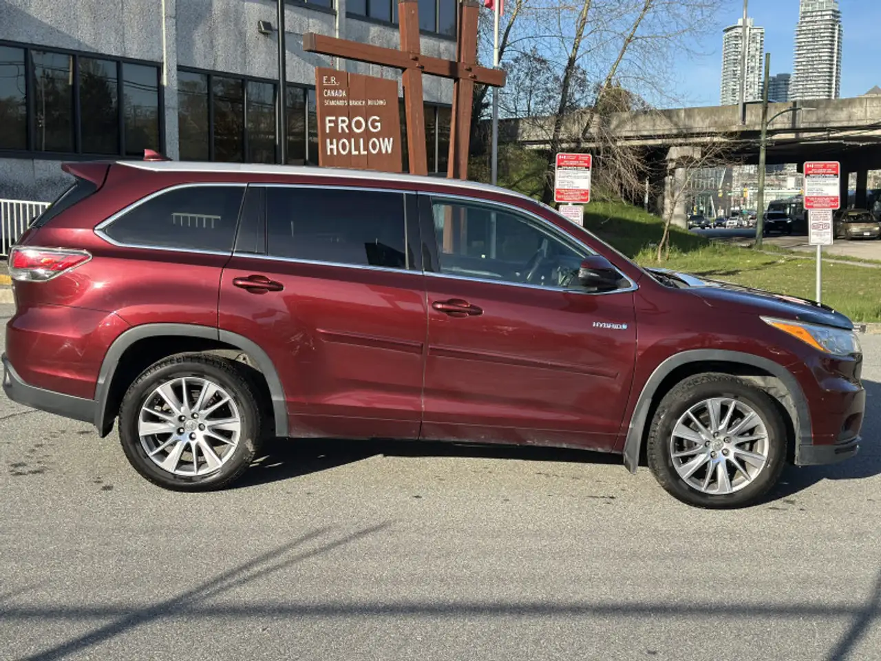 Toyota Highlander снимка Toyota Highlander