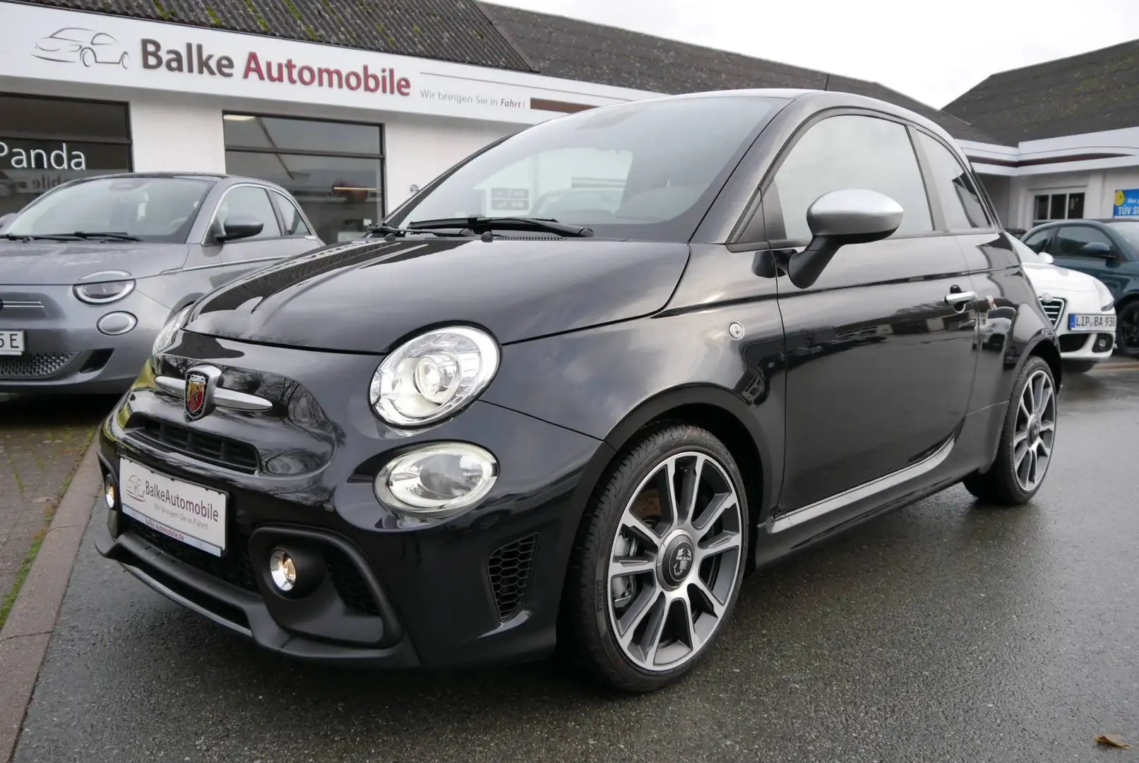Abarth 595 Turismo 165PS *Xenon*Leder*Navi*17'Alu*uvm! Negro - 1