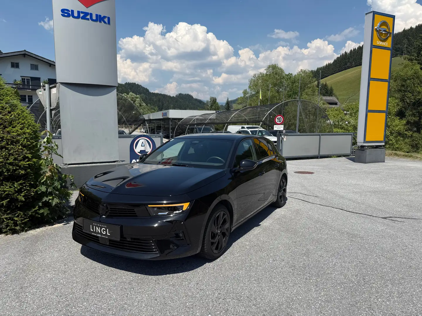Opel Astra 1.2 Turbo GS Line *AHV* Schwarz - 1