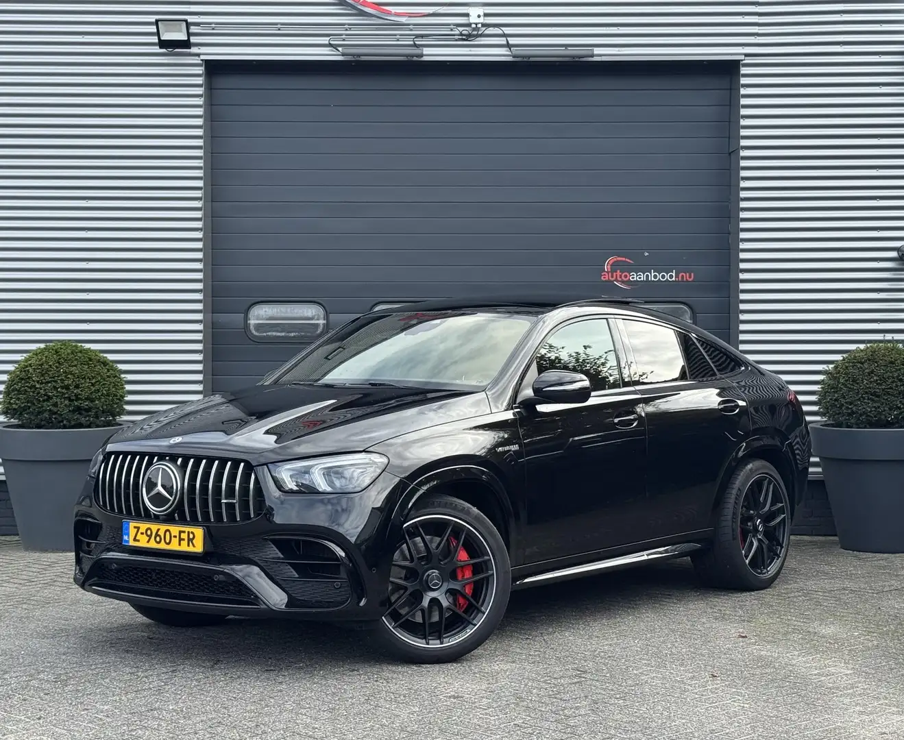 Mercedes-Benz GLE 63 AMG Coupé S 4MATIC+ | Panoramadak | 360* Camera | Luch Zwart - 1